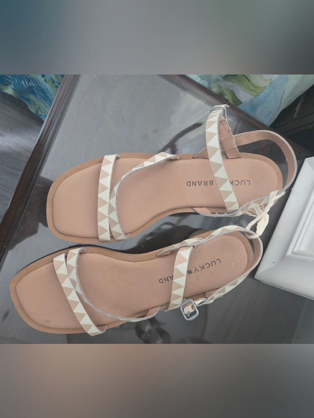 Lucky Brand Tan & Cream Triangle Strap Women's Sandals
